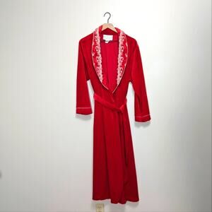 VTG Cinema Etoile size L red crushed velvet robe old cinema, movie star, luxury